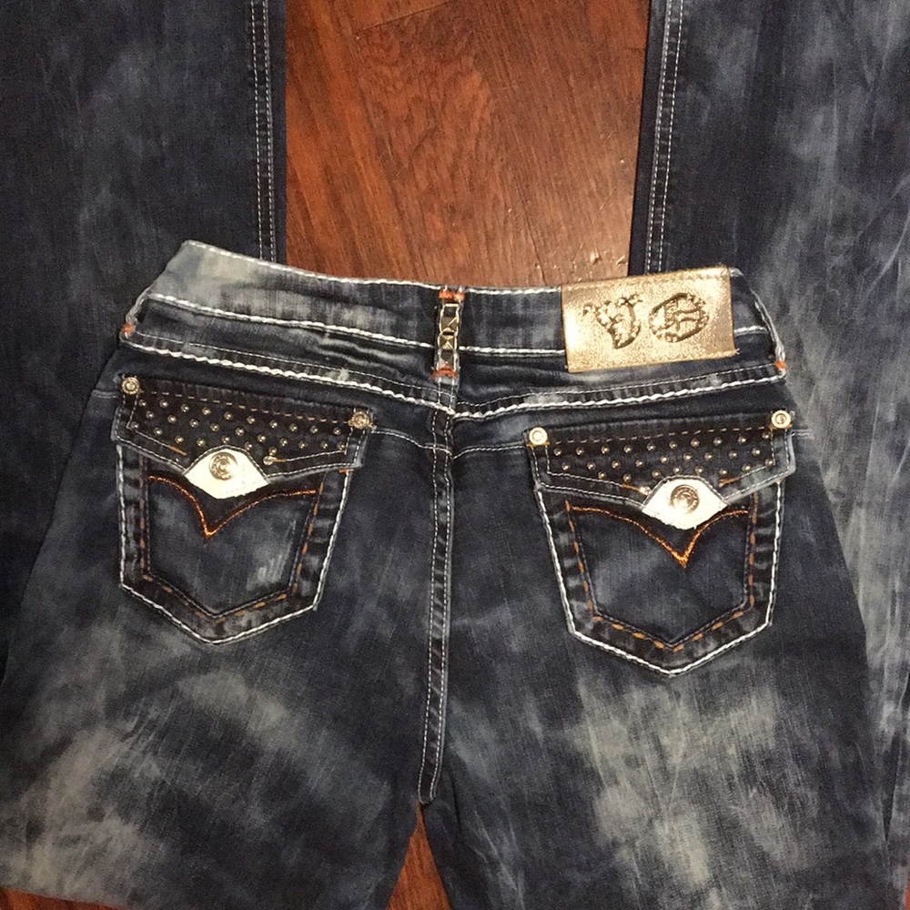 VO Jeans. Boot cut. Size 29. Excellent condition.
